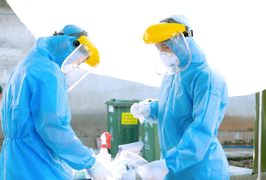 Thêm 19 ca dương tính với lịch trình di chuyển dày đặc, Bình Dương thông báo khẩn