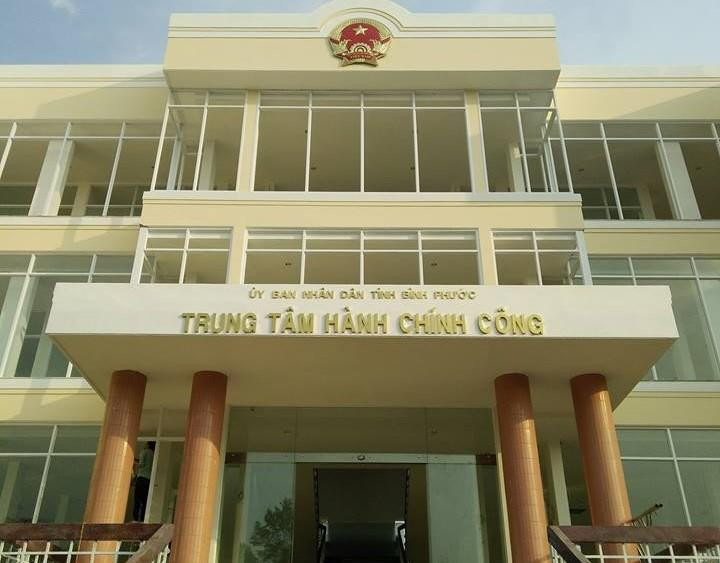 Bình Phước cách tất cả chức vụ trong Đảng đối với một giám đốc trung tâm y tế