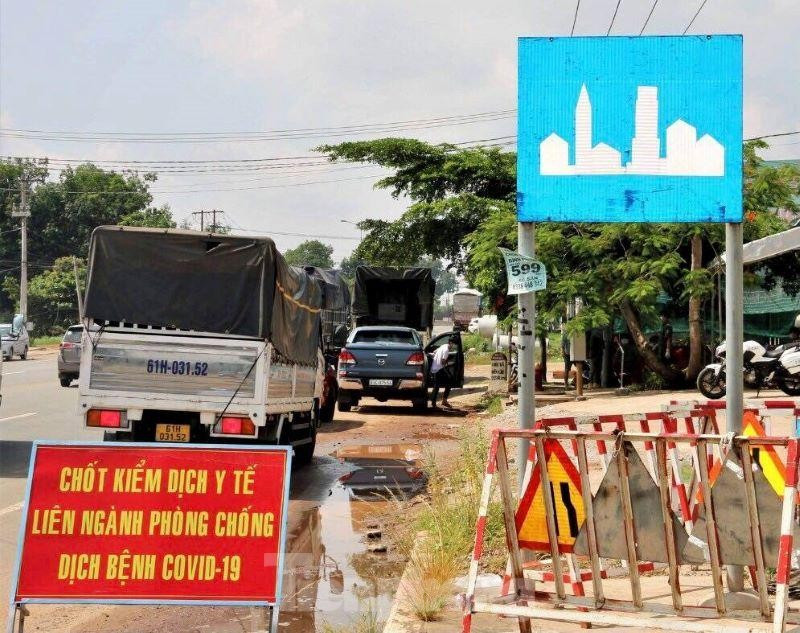 Có 26 ca dương tính liên quan quán ‘Cô chủ nhỏ’, một phường ở Bình Dương bị phong tỏa