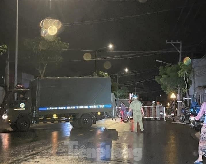 Bình Dương thực hiện giãn cách xã hội một thành phố và thị xã
