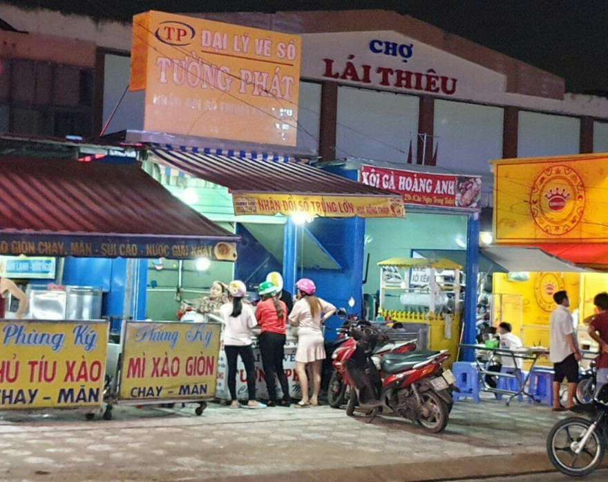 Không đổi vé số trúng thưởng, chủ đại lý bị 5 người chém gục 