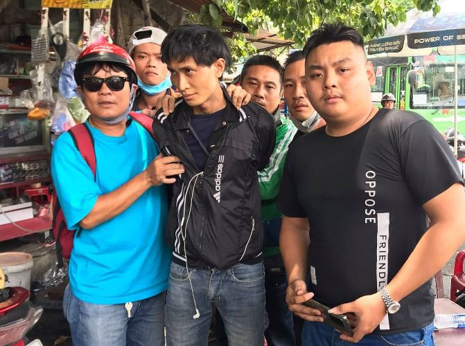 Bắt kẻ dùng clip ‘nóng’ tống tiền gái 9X