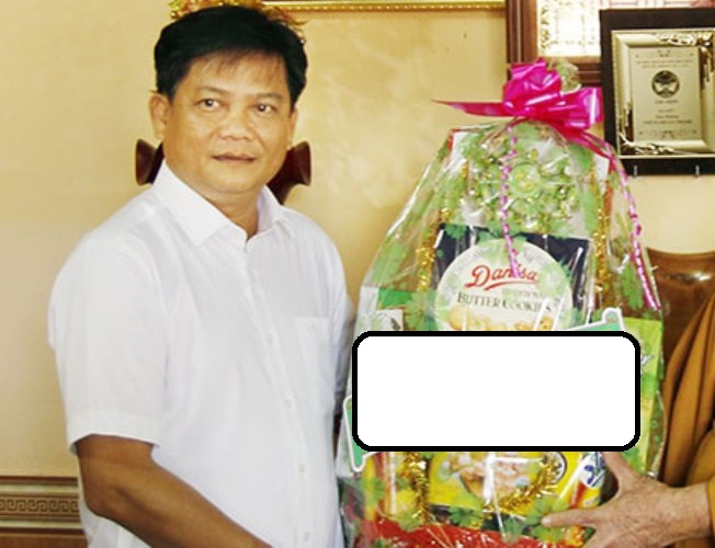 Sử dụng bằng đại học giả để ứng cử, Phó Bí thư Thường trực huyện bị cách chức