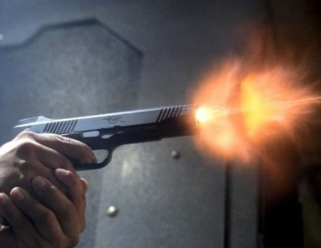 Vụ thượng úy cảnh sát bắn người ở quán nhậu: Súng được mua trên mạng xã hội?