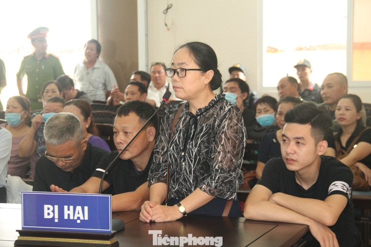 Vụ giết người đúc bê tông: Mẹ nạn nhân không tin con đã chết