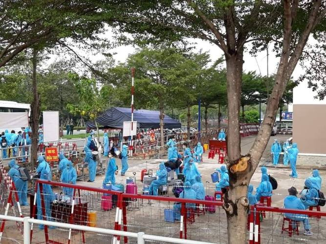 Bình Dương cách ly hơn 300 người về từ vùng dịch