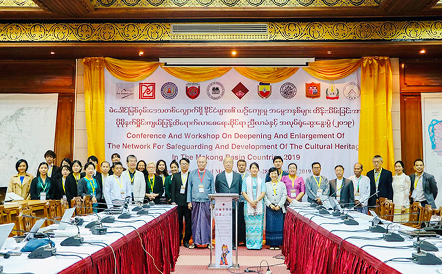 Đông đảo các nhà nghiên cứu tham dự Hội thảo quốc tế Bảo tồn Di sản văn hóa