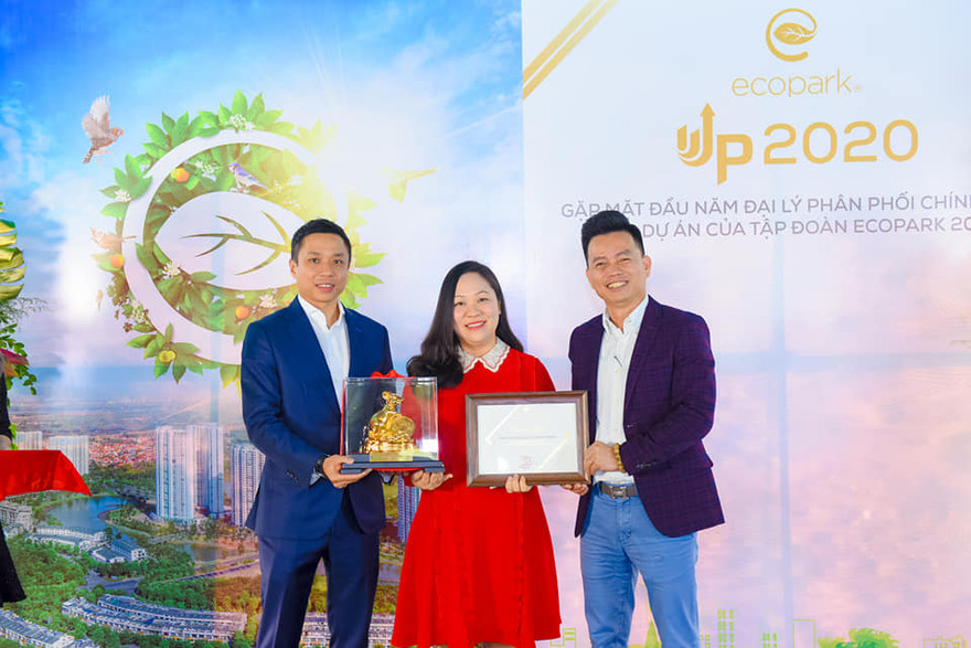 BigHomes nhận bằng chứng nhận đại lý phân phối chính thức các dự án của tập đoàn Ecopark