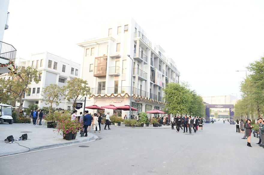 Những dự án khu đô thị phức hợp có pháp lý đầy đủ, thiết kế độc đáo, tiện nghi đa dạng tại các thành phố lớn đang thu hút sự quan tâm đặc biệt từ khách hàng Việt kiều