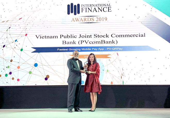 PVcomBank vinh dự nhận liên tiếp 2 giải thưởng Quốc tế
