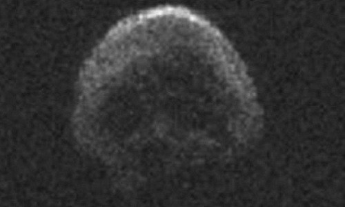 Ảnh chụp thiên thạch hình hộp sọ từ Đài thiên văn Arecibo. Ảnh: NASA.