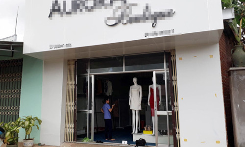 Shop thời trang xảy ra vụ trộm. Ảnh: N.G.