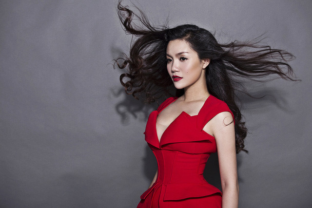 Ngọc Anh: "OnlyC, Chi Dân là ai?", đáp lại nhiều độc giả cũng hỏi tương tự: "Ngọc Anh là ai".