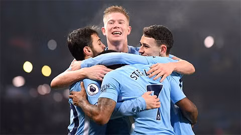 Man City hiện tại không vĩ đại bằng M.U năm 2008