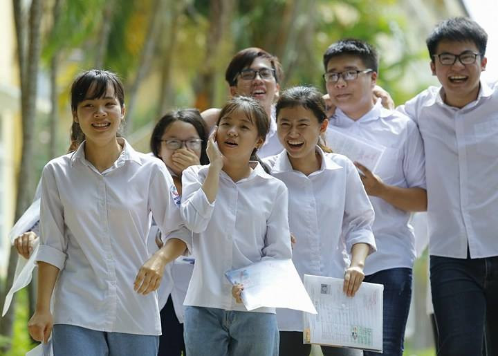 Hướng dẫn làm bài thi môn Ngữ văn kỳ thi THPT Quốc gia năm 2017