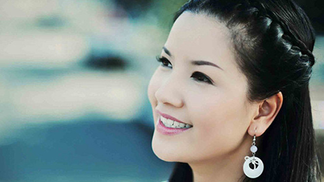 Nghệ sĩ Ngọc Trinh đâm đơn kiện Nhà hát Kịch TP HCM