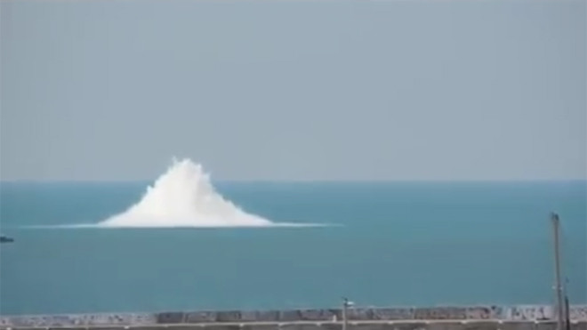 Nga kích nổ bom tấn sót lại trong lòng biển từ Thế chiến II