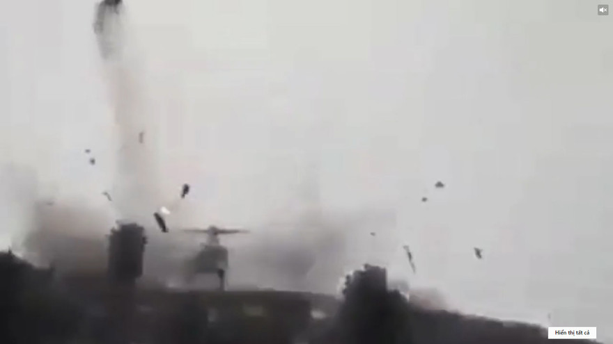 Chiếc Mi-8 bị phá hủy hoàn toàn