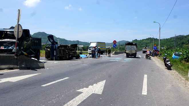 Hiện trường vụ tai nạn liên hoàn