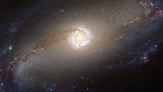 Bức xạ vũ trụ đang là chướng ngại lớn với mục tiêu thám hiểm của con người. Ảnh minh họa: Reuters.