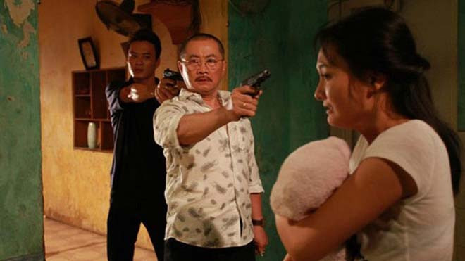 NSƯT Trần Đức vai ông trùm trong phim "Giọt nước rơi". Ảnh: TL.