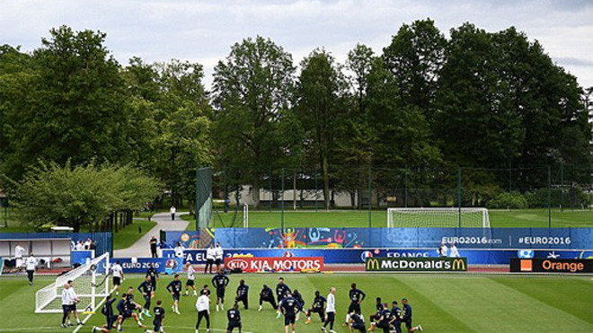 Một góc trung tâm huấn luyện ở Clairefontaine. Ảnh: AFP.