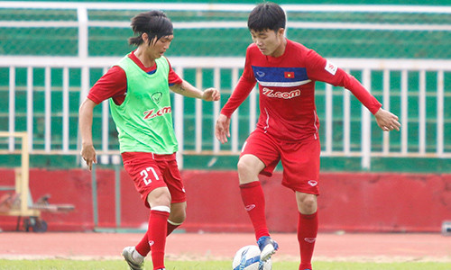 Sự kết hợp giữa Tuấn Anh và Xuân Trường được chờ đợi sẽ tạo ra xung lượng tích cực cho tuyển Việt Nam. Ảnh: Đức Đồng. 