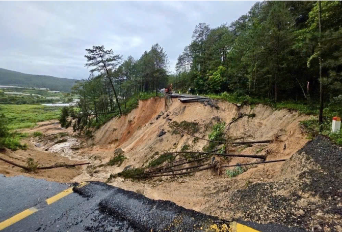 Bộ Xây dựng công bố tình huống khẩn cấp về đường đèo Mimosa