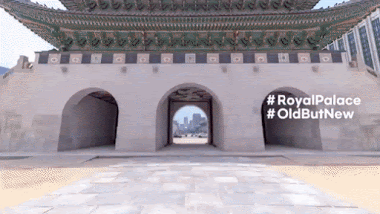 Không làm đại sứ thương hiệu thời trang nào nhưng BTS lại làm đại sứ cho cả một thành phố ảnh 2