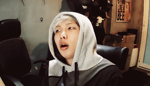 Tập gym hì hục mà vẫn lên kí, thật không hiểu nổi, thấy mà tức á!!! Nghe quen quen: RM (BTS) than thở vì tăng 7 kg, nhưng vẫn phải đi ăn mì để có sức giảm cân ảnh 4