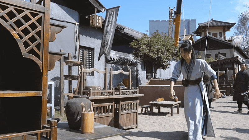 “Hữu Phỉ” sắp chiếu, nhà đài tung hậu trường đánh võ cực xịn mịn của Vương Nhất Bác ảnh 3