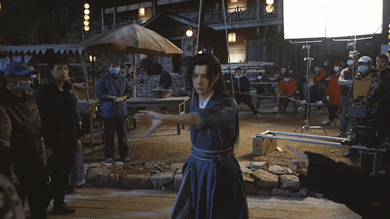 “Hữu Phỉ” sắp chiếu, nhà đài tung hậu trường đánh võ cực xịn mịn của Vương Nhất Bác ảnh 6