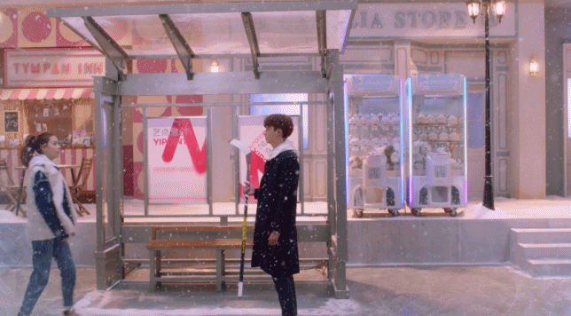 “Băng thần” Quan Hồng (Thiếu Nữ Mang Khôi Giáp) học bá soái ca không kém Trương Tân Thành ảnh 7