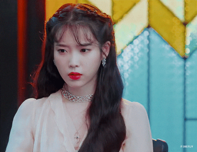 Tạo hình của Irene (Red Velvet) trong buổi live mới nhất giống hệt IU trong Hotel Del Luna ảnh 6