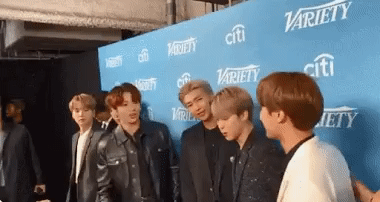 Stylist nhà Big Hit rất nhiều lần dường như quên mất j-hope cũng là một thành viên của BTS ảnh 2