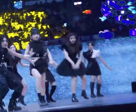 Dương Siêu Việt: "Em gái bất tài nhất nhì C-Biz" dần chiếm được cảm tình của khán giả ảnh 6