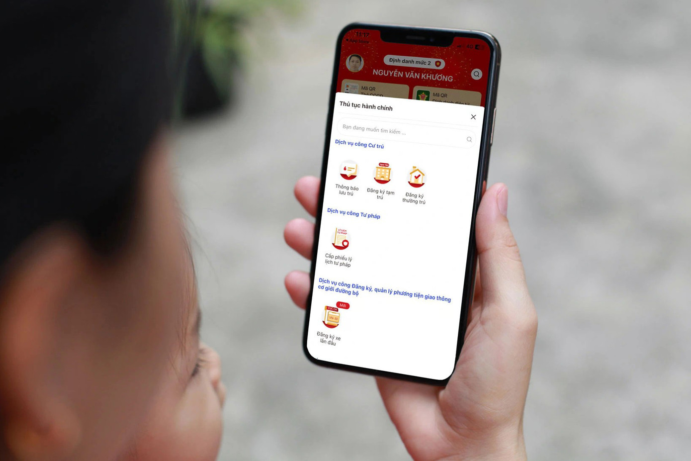 Hướng dẫn đăng ký tạm trú trên VNeID để tránh bị phạt tiền từ 15/12/2025. (Ảnh minh hoạ)