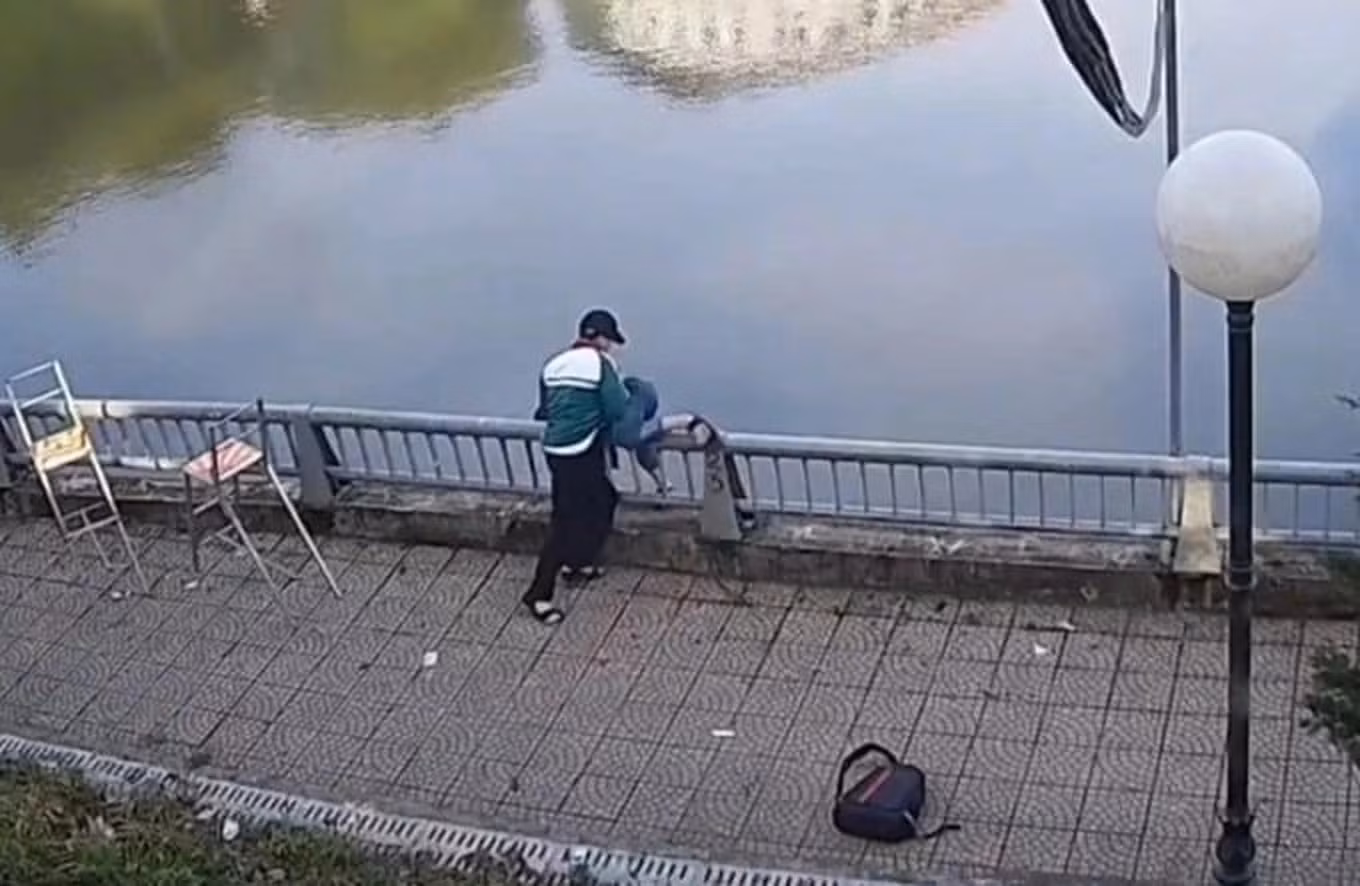 unknownjpg-1762347591539.jpg
