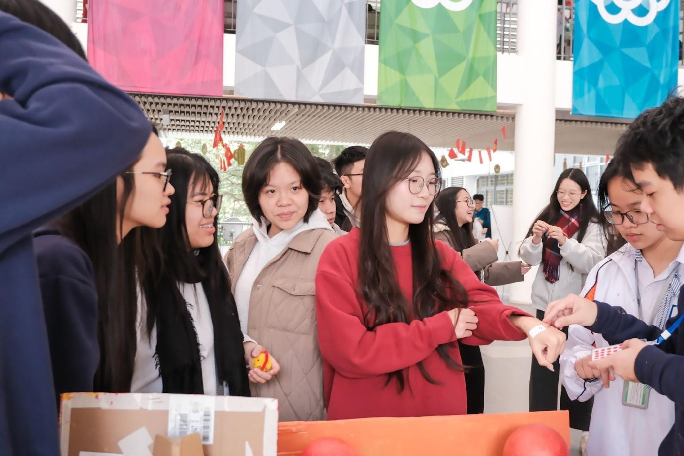 Người tham gia nhận số điểm tương ứng sau mỗi lượt chơi.