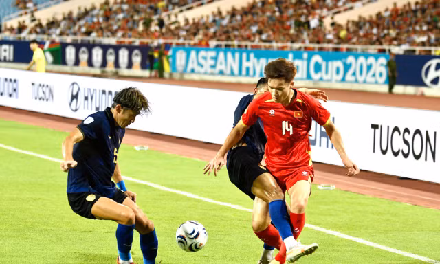 Trực tiếp Việt Nam và Campuchia 1-0 (Hết hiệp 1): Thế trận khó khăn