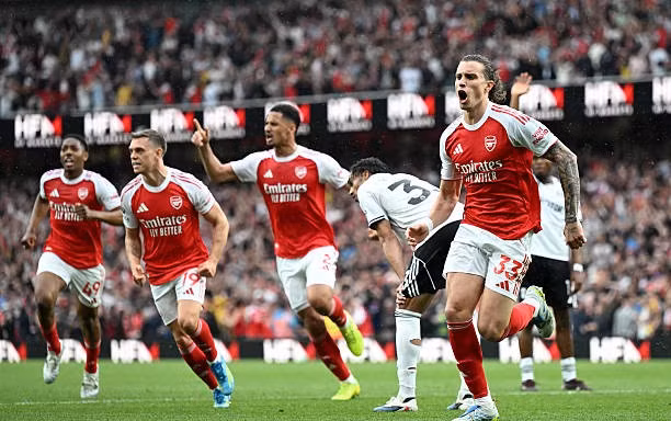 Trực tiếp Arsenal vs Fulham 2-0 (H1): Vào!!! Saka ghi bàn 