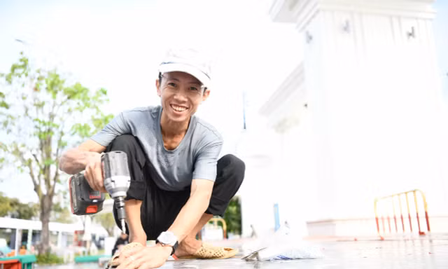 Những bàn tay miệt mài tạo dựng Tiền Phong Half Marathon