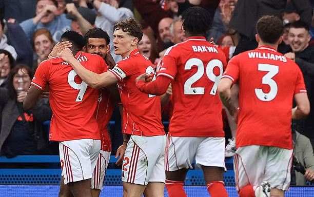 Nottingham Forest tiến gần mục tiêu trụ hạng sau màn đại phá Chelsea