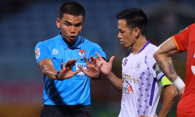 Hai trọng tài FIFA Thái Lan điều hành trận derby Thủ đô giữa Thể Công - Viettel và Hà Nội