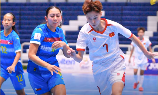 Futsal nữ Việt Nam đánh bại Philippines, giữ cửa đi tiếp ở giải Đông Nam Á