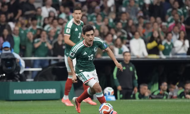 Trực tiếp Mexico vs Ecuador 2-0 (H2): Không vào!!! Mexico lỡ cơ hội 