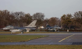 UAV lạ áp sát căn cứ không quân, quân đội Hà Lan nổ súng