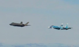 Tiêm kích tàng hình F-35 Ý áp sát máy bay quân sự Nga trên Biển Baltic