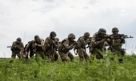 Ukraine điều lực lượng tinh nhuệ đến điểm nóng Pokrovsk