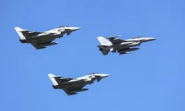 Châu Âu bí mật triển khai vũ khí gần biên giới với Nga?